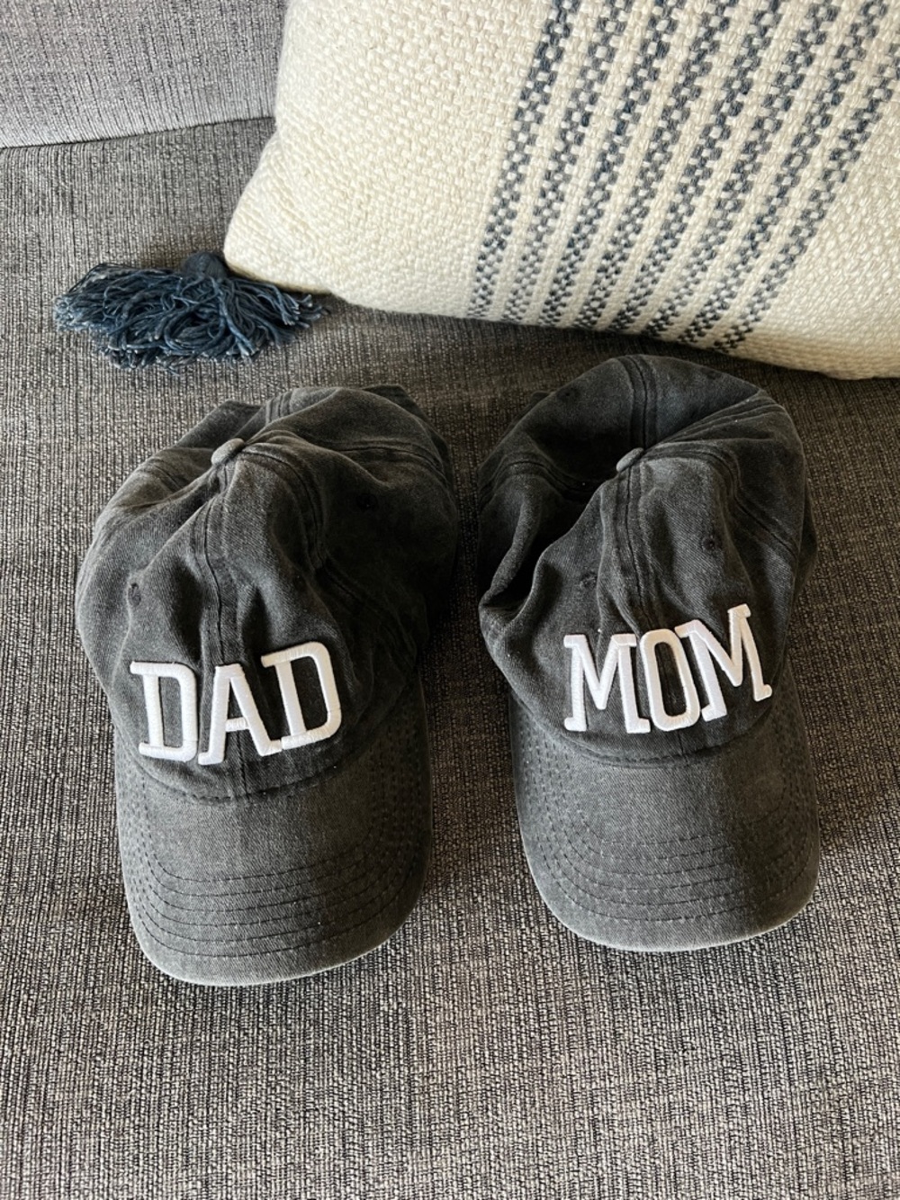 MOM & DAD baseball hats